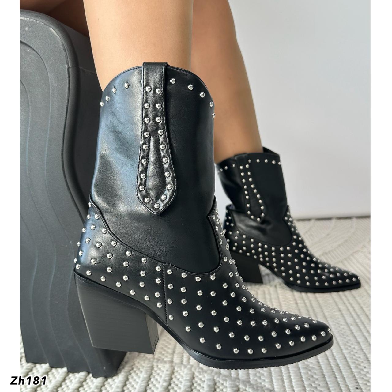 Botin texano negro apliques plateado tacon 7cm  HX3108-B9500