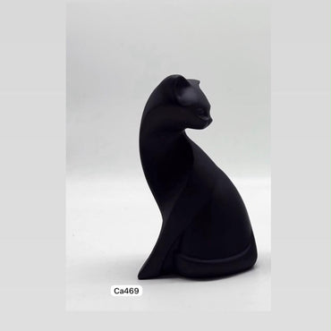 Articulo decorativo gato negro caminando  8cm* 6cm* 19cm
