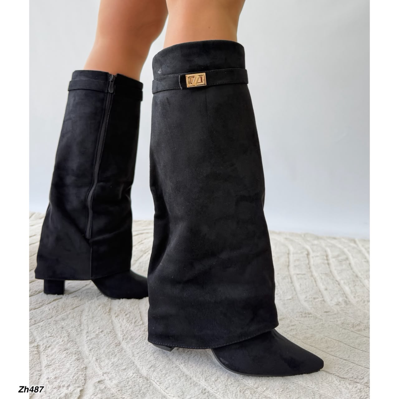 Bota caña alta negro doblez detalle dorado tacon 10cm   SM569-1  C-155