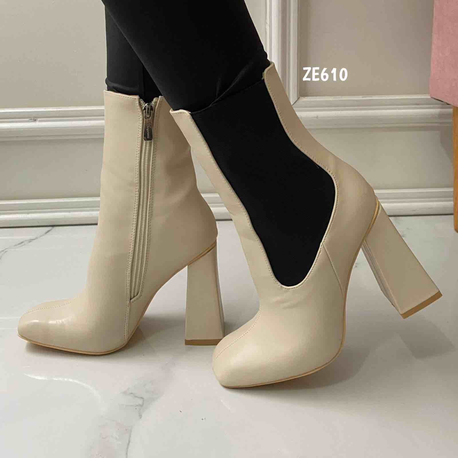 Botin beige negro lateral tacon 10Cm JD2101
