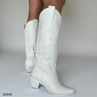 Bota texana blanco tacon 5cm  255-002