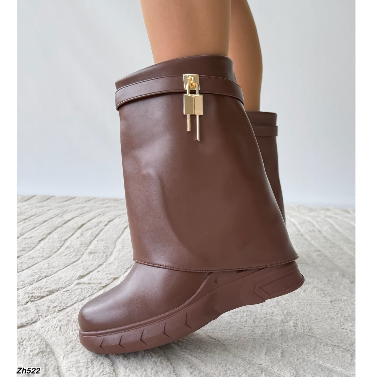 Bota café doblez detalle dorado suela 8cm   HX3090-C1099