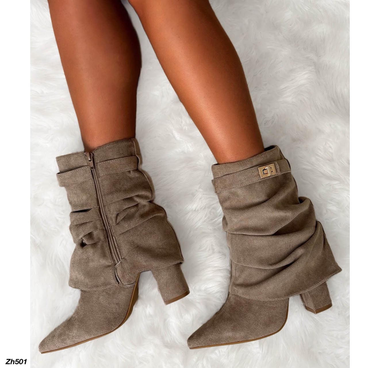 Botin beige doblez detalle dorado tacon 9cm 7666A   C-163