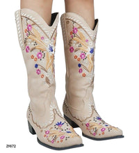 Bota texana beige detalles tacon 4cm   032  C-1