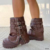 Bota café doblez detalle correa y cierre plateado suela 8cm  HX3231-B9727
