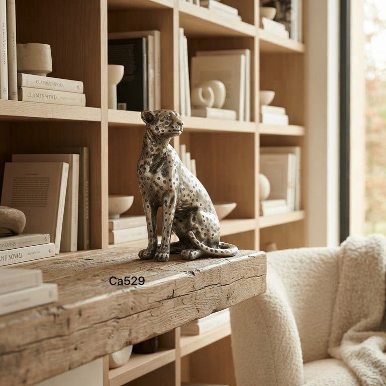 Articulo decorativo leopardo plateado grande  17,5cm* 11cm* 22cm