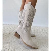 Bota texana beige apliques plateado tacon 5cm  HX3361-C1784