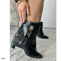 Botin negro doblez detalle dorado tacon 8cm  255-051
