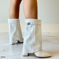 Botin blanco doblez textura detalle plomo tacon 10cm  HX3079-B9370