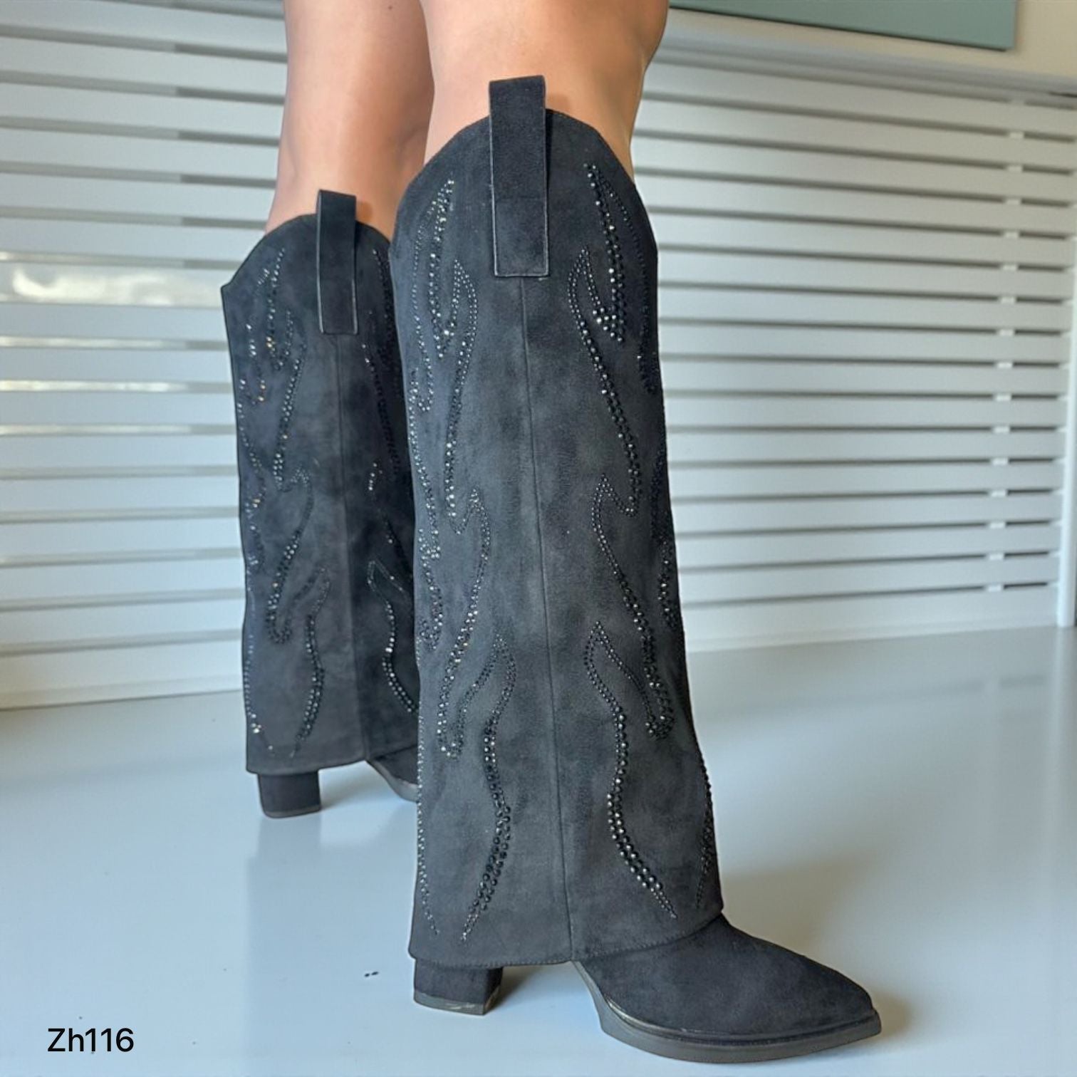 Bota texana negro doblez apliques brillantes tacon 9cm  255-086