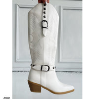Bota texana blanco detalle correa y apliques plomo  tacon 6cm  HX3168-C1776