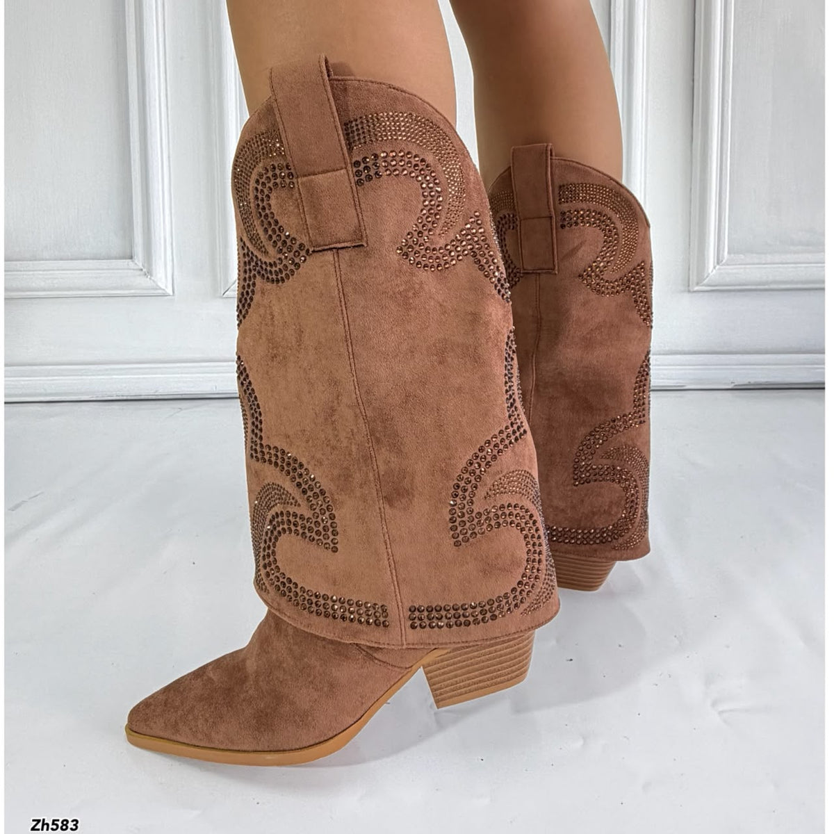 Bota texana café doblez apliques brillante tacon 6cm  HX3325-C1796