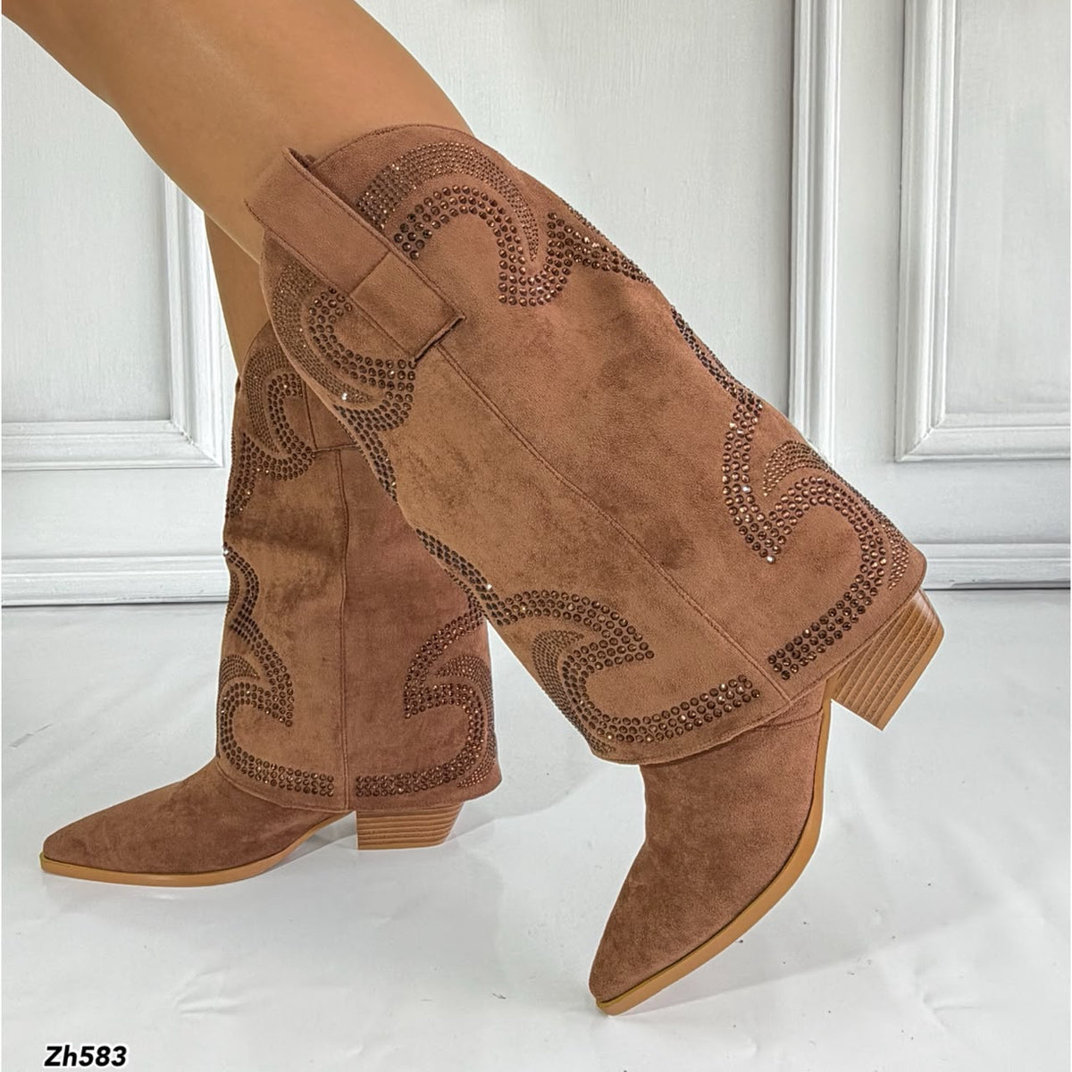 Bota texana café doblez apliques brillante tacon 6cm  HX3325-C1796
