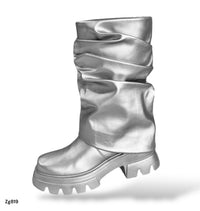 Bota caña media plateado doblez suela 5cm  IS14-035