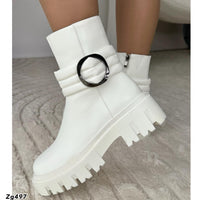 Botin blanco aplique negro tacon 5cm  7692-H353  C-F