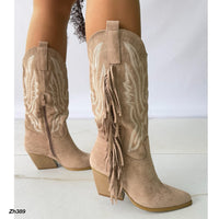 Bota texana beige detalle flecos tacon 7cm  2P9A-X8848-08  C-134