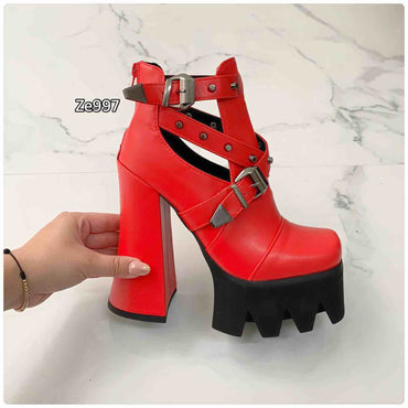 Botin rojo correas tacon 15cm    26