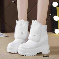 Botin blanco detalles peludo suela 6cm   A161  C-2