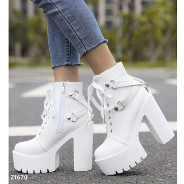 Botin blanco correas plataforma 4cm tacon 13cm  1191-3  C-4