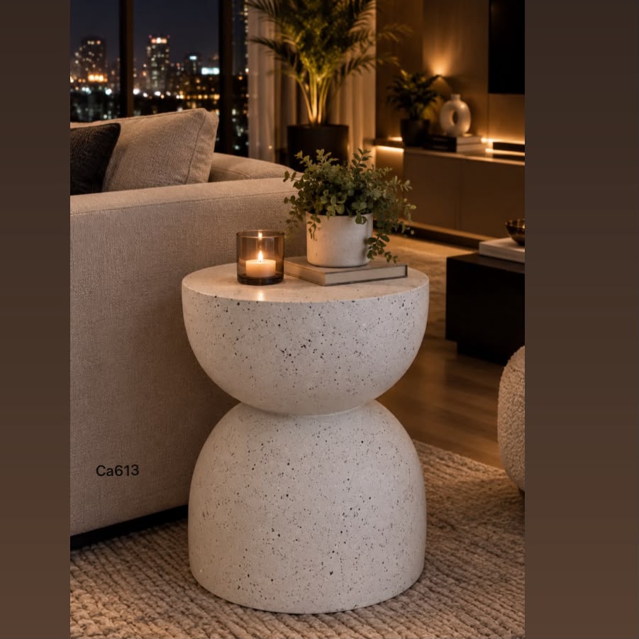 Mesa auxiliar en piedra caliza   40cm* 45cm