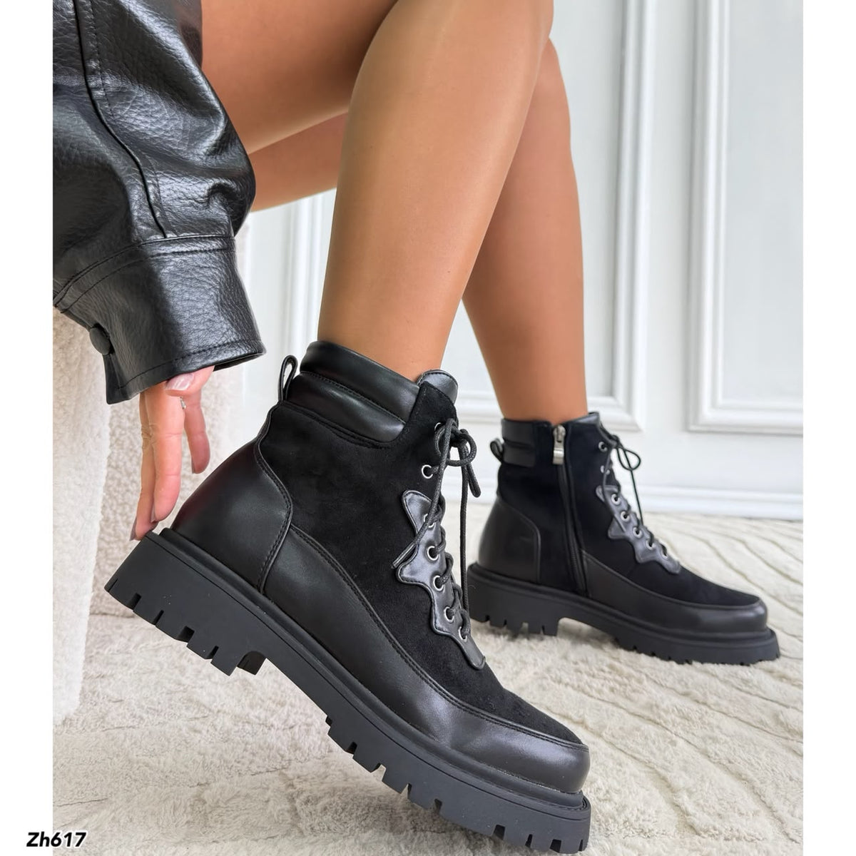 Botin negro suela 4cm  HX3366-C1788