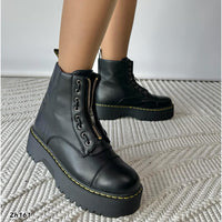 Botin negro cierre frontal suela 4cm  255-052