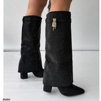 Bota caña alta negro doblez apliques brillantes detalle dorado G719 C-144