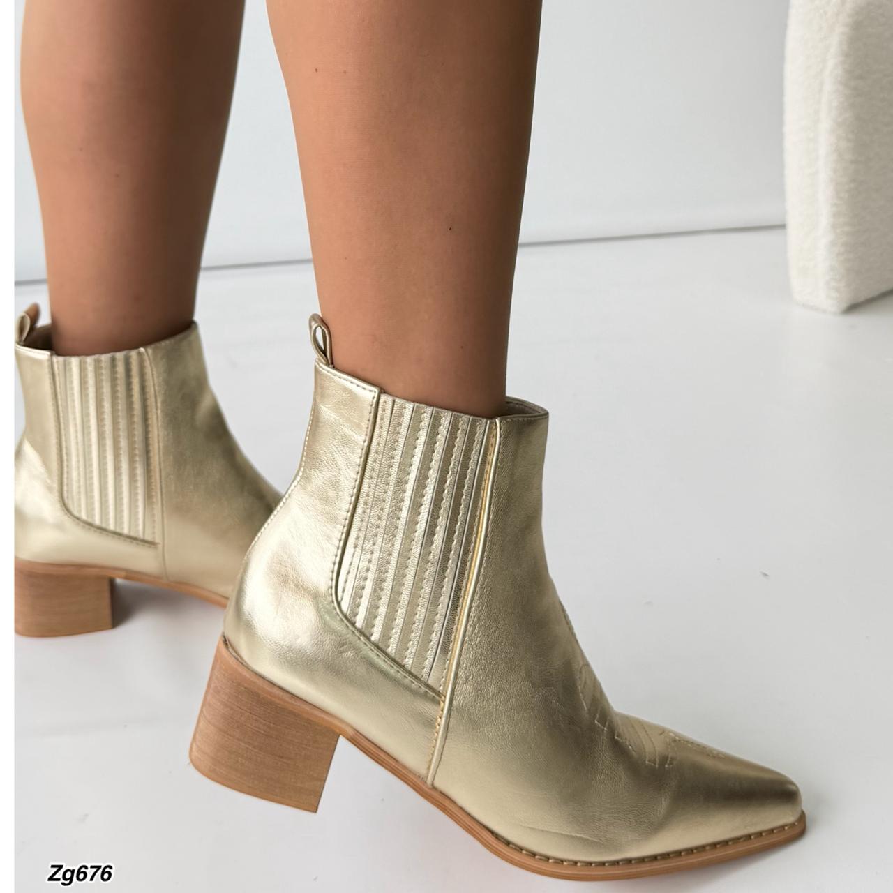 Botin texano dorado resorte tacon 5cm  CYM033   C-89