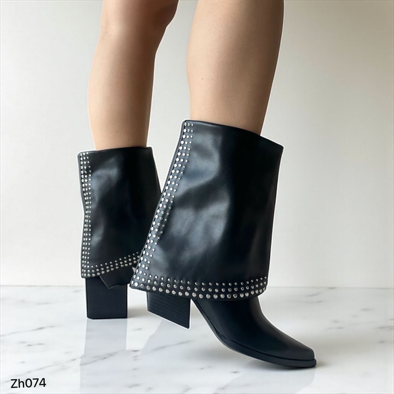 Botin texano negro doblez apliques plateado tacon 7cm  255-042