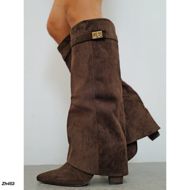 Bota caña alta cafe doblez detalle dorado tacon 9cm  52201  C-148