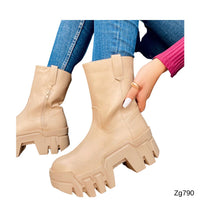 Botin beige cierre lateral suela 6cm  IS14-024