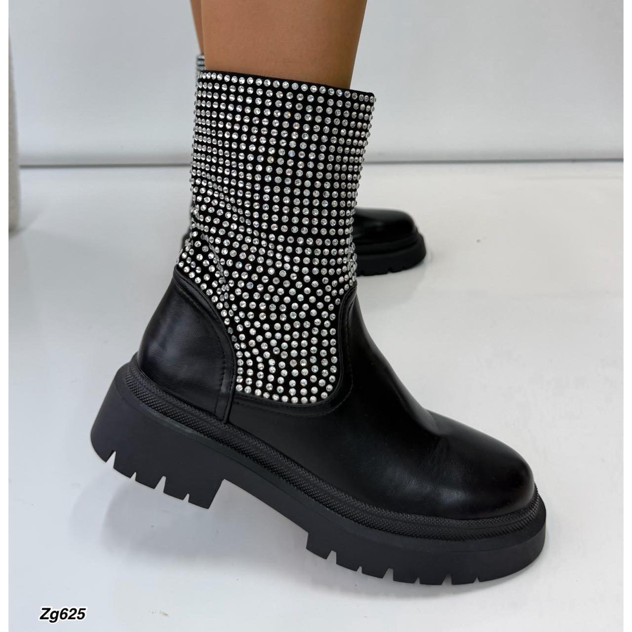 Botin negro apliques plateado brillantes suela 3cm  2023-N51  C-79
