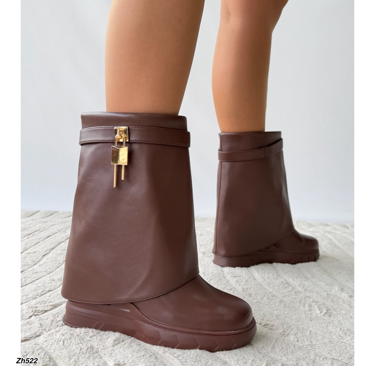 Bota café doblez detalle dorado suela 8cm   HX3090-C1099