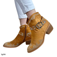 Botin cafe apliques brillantes tacon 5cm  A9537  C-13