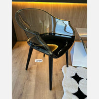 Silla negro transparente en Plástico policarbonado  36cm* 32cm* 44cm