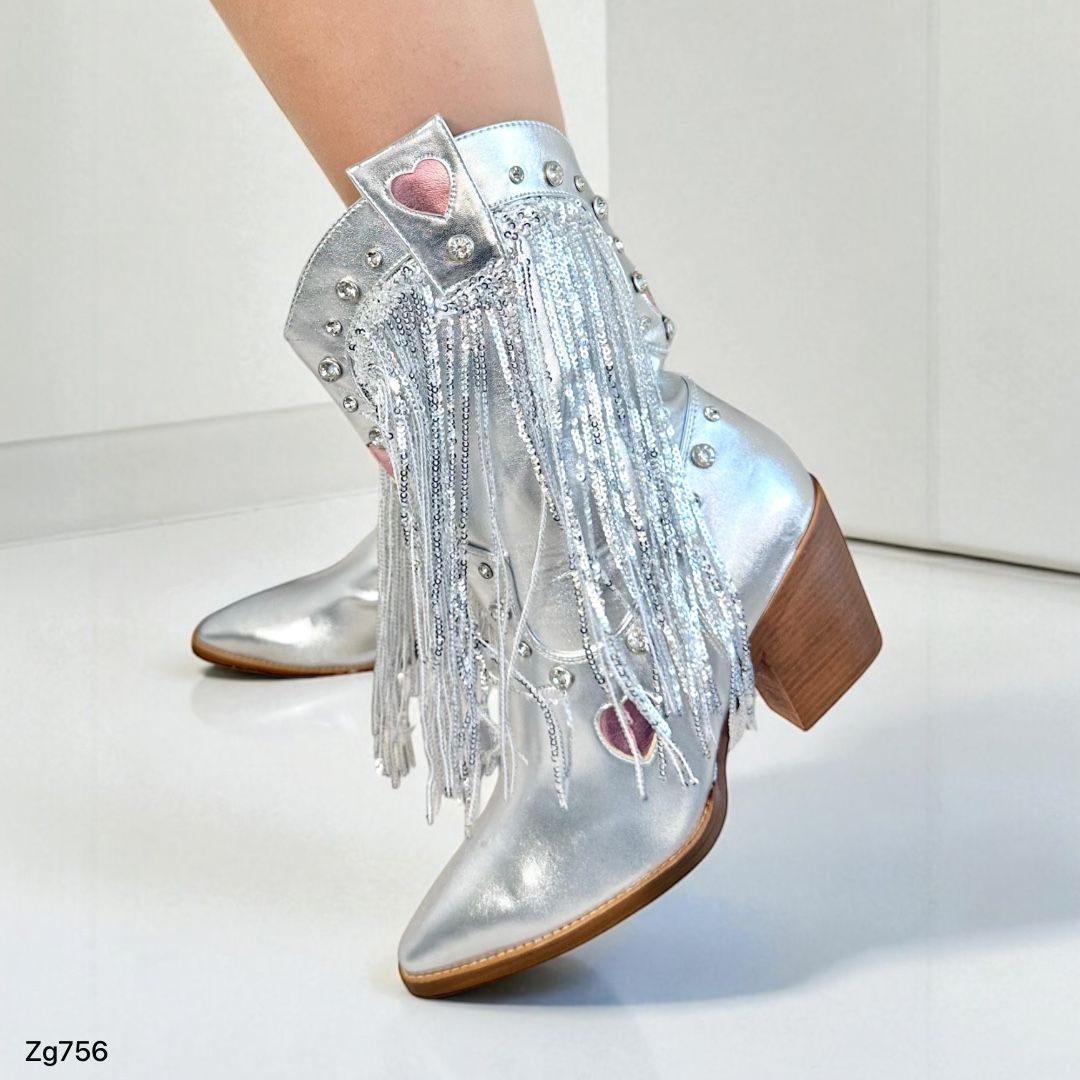 Botin texano plateado detalle corazon lentejuelas brillante  tacon 7cm  IS14-058