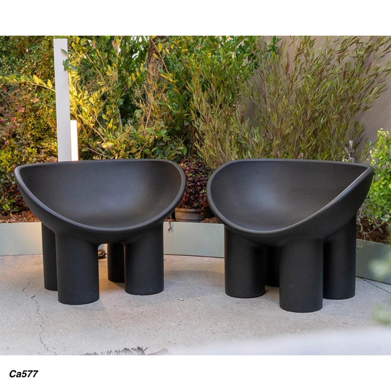 Silla patas de elefante negro  PE  56cm* 83cm* 62cm