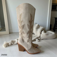 Bota texana beige apliques dorado brillantes tacon 9cm  255-115