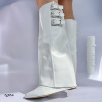 Bota blanco caña alta doblez detalle correas plataforma 8cm  A9657  C-3