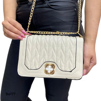 Bolso beige apliques cadena dorada  23cm* 15cm  BOL04C   C-B