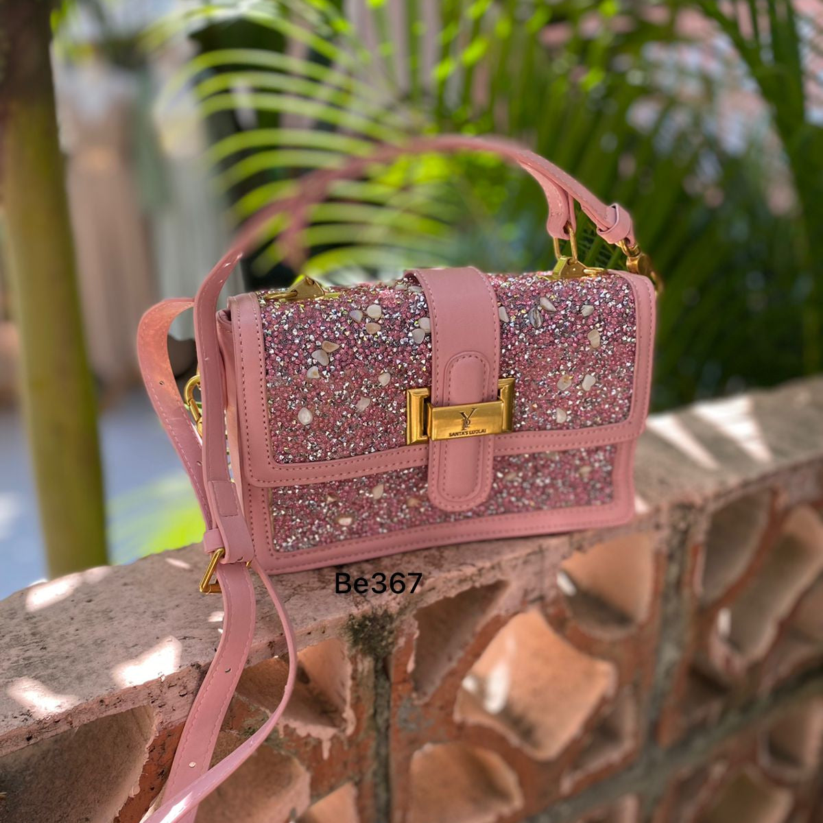 Bolso rosa apliques brillantes  21cm*  14cm  YP56618  C-B