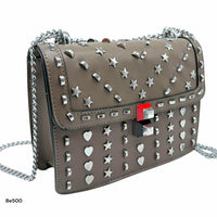 Bolso cafe apliques y cadena plateado   24cm* 9cm* 18cm   C - 23196-A