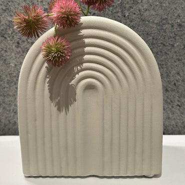 Jarron blanco textura n ceramica  16cm* 9cm* 18cm