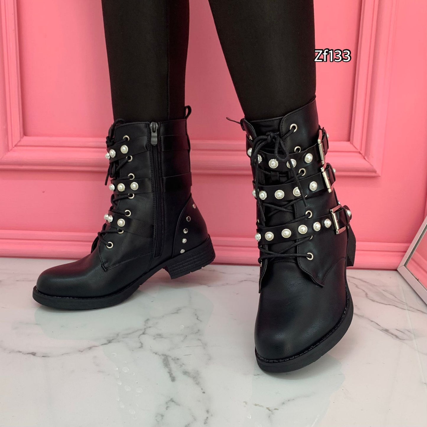 Botin negro aplique perlas suela 3cm  566-1   C13