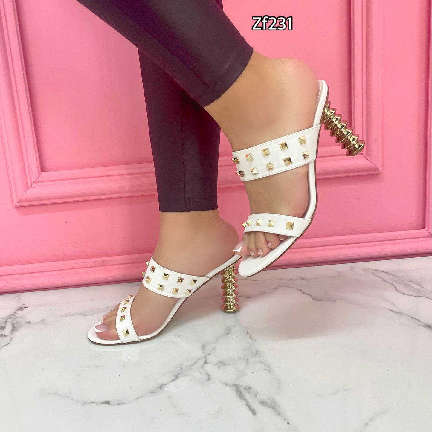 Sandalia blanca apliques dorados tacon 8cm  6260   C9