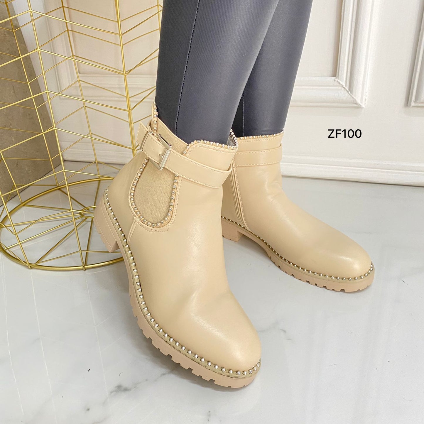 Botin beige apliques plateados suela 3cm   888-7    C13