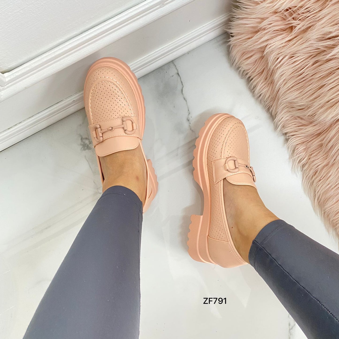 Zapato rosa aplique suela 4cm  CH831  C-69