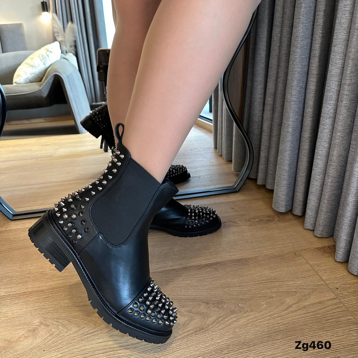 Botin negro apliques taches plomo tacon 4cm  BT58#  C-1