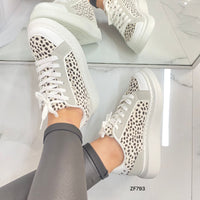 Tenis blanco textura café suela 3cm  RA40  C-69