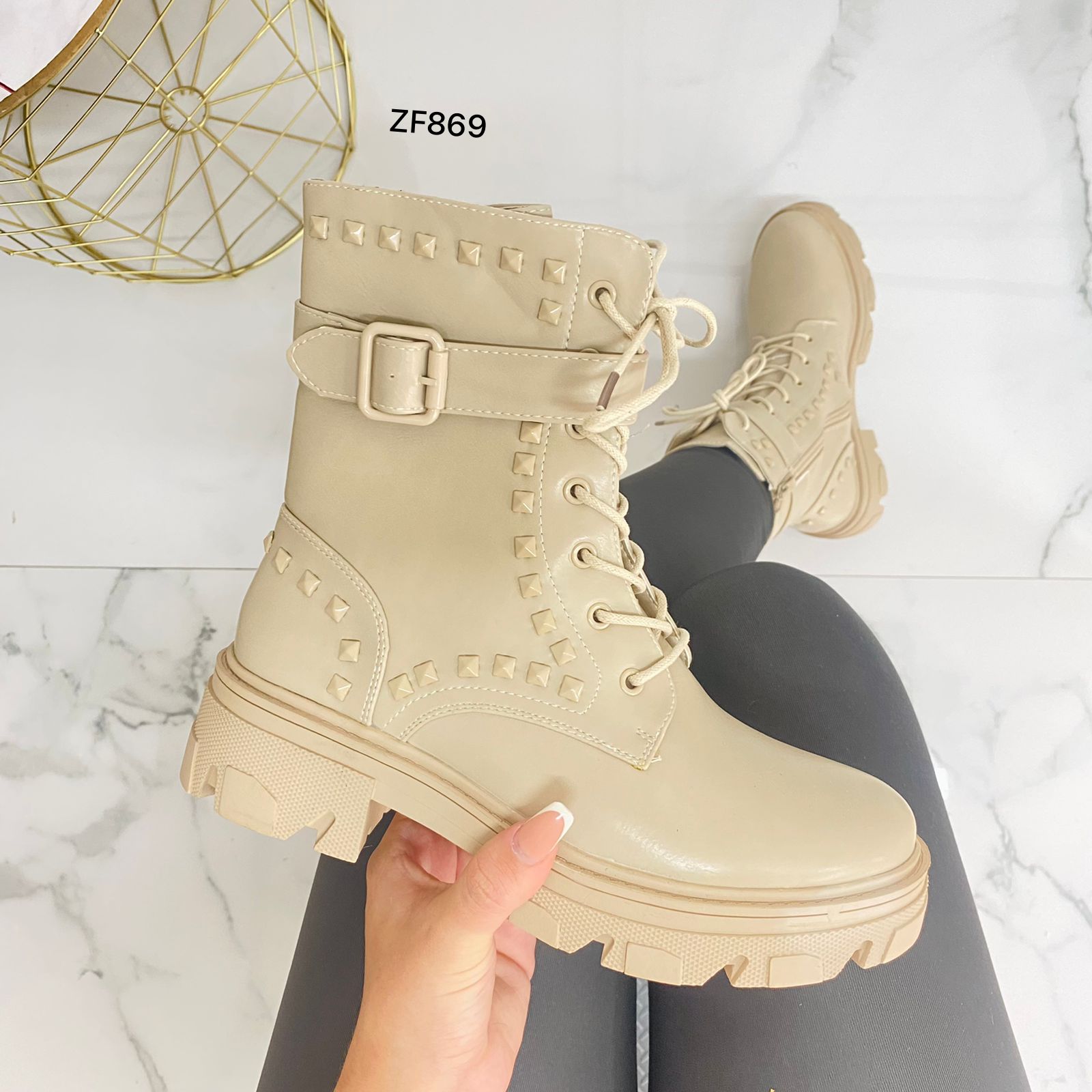 Botin beige apliques suela 3cm  U8AX09037-1   C-20
